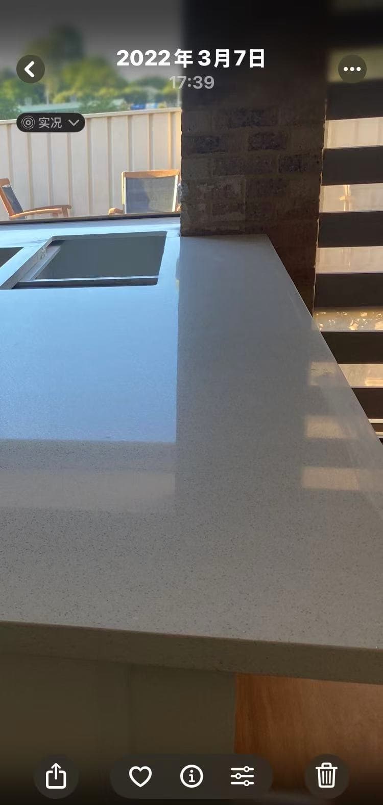 Grey Speckled Countertop