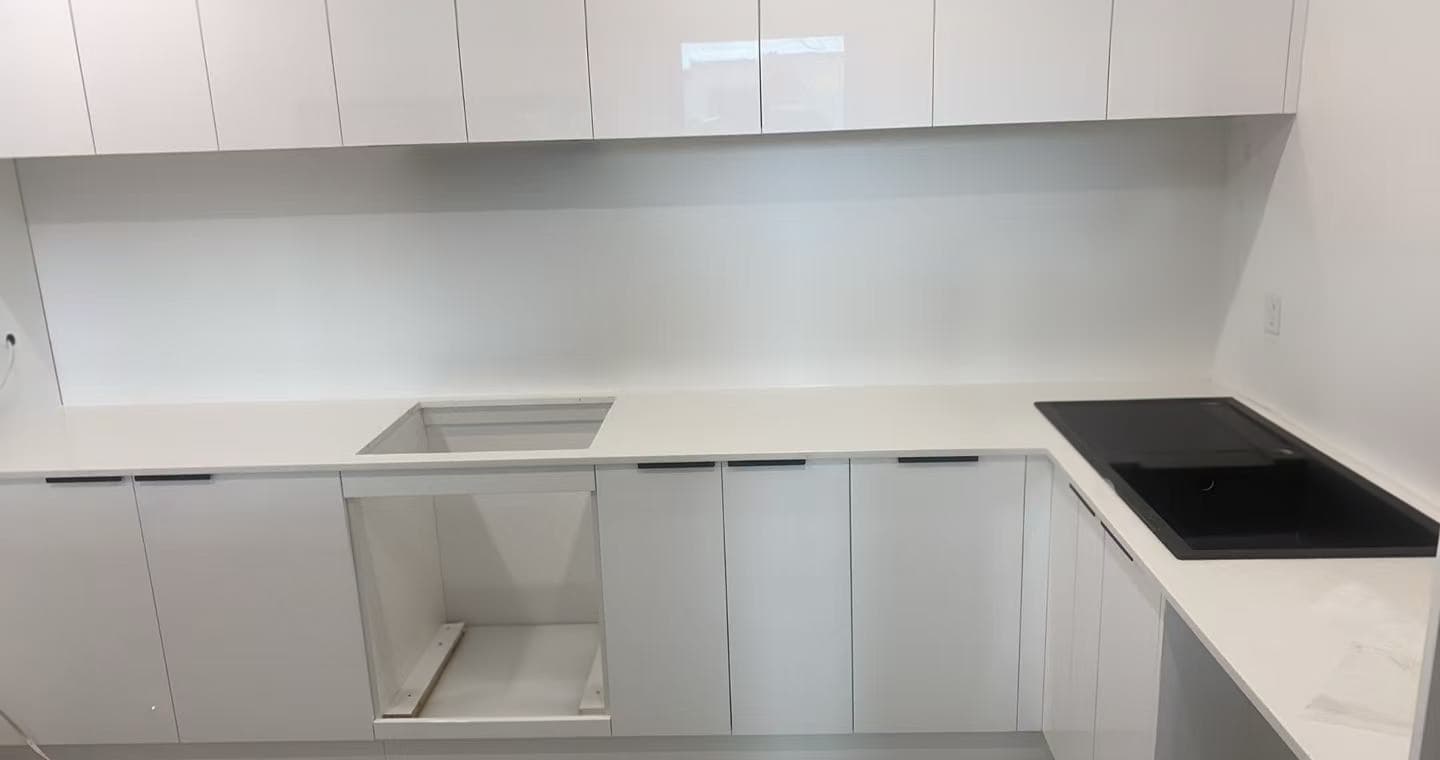 White Engineered Quartz