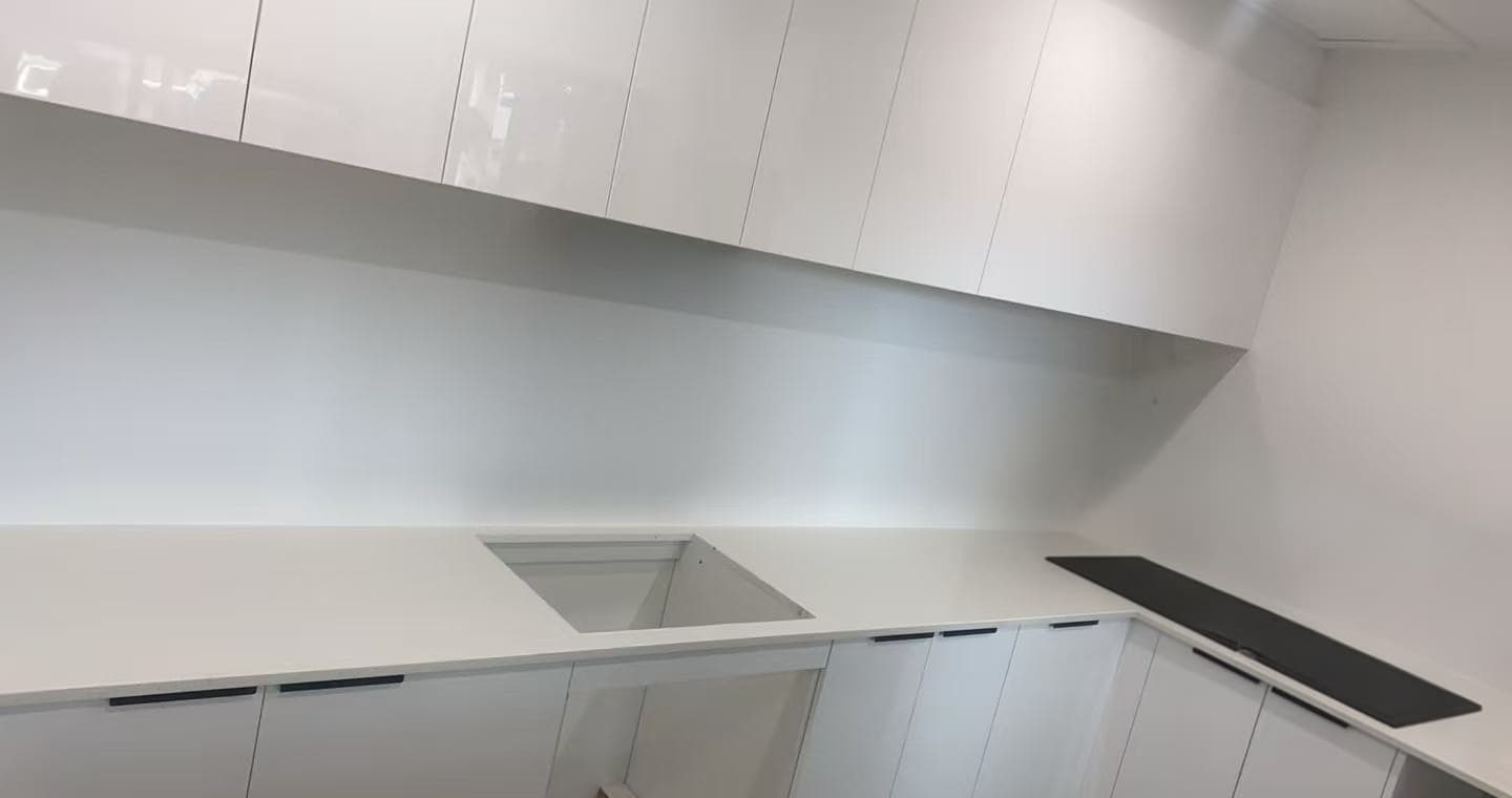 White Engineered Quartz