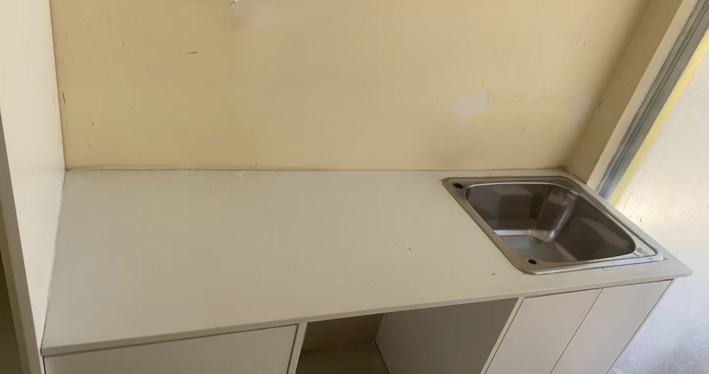 White Engineered Quartz