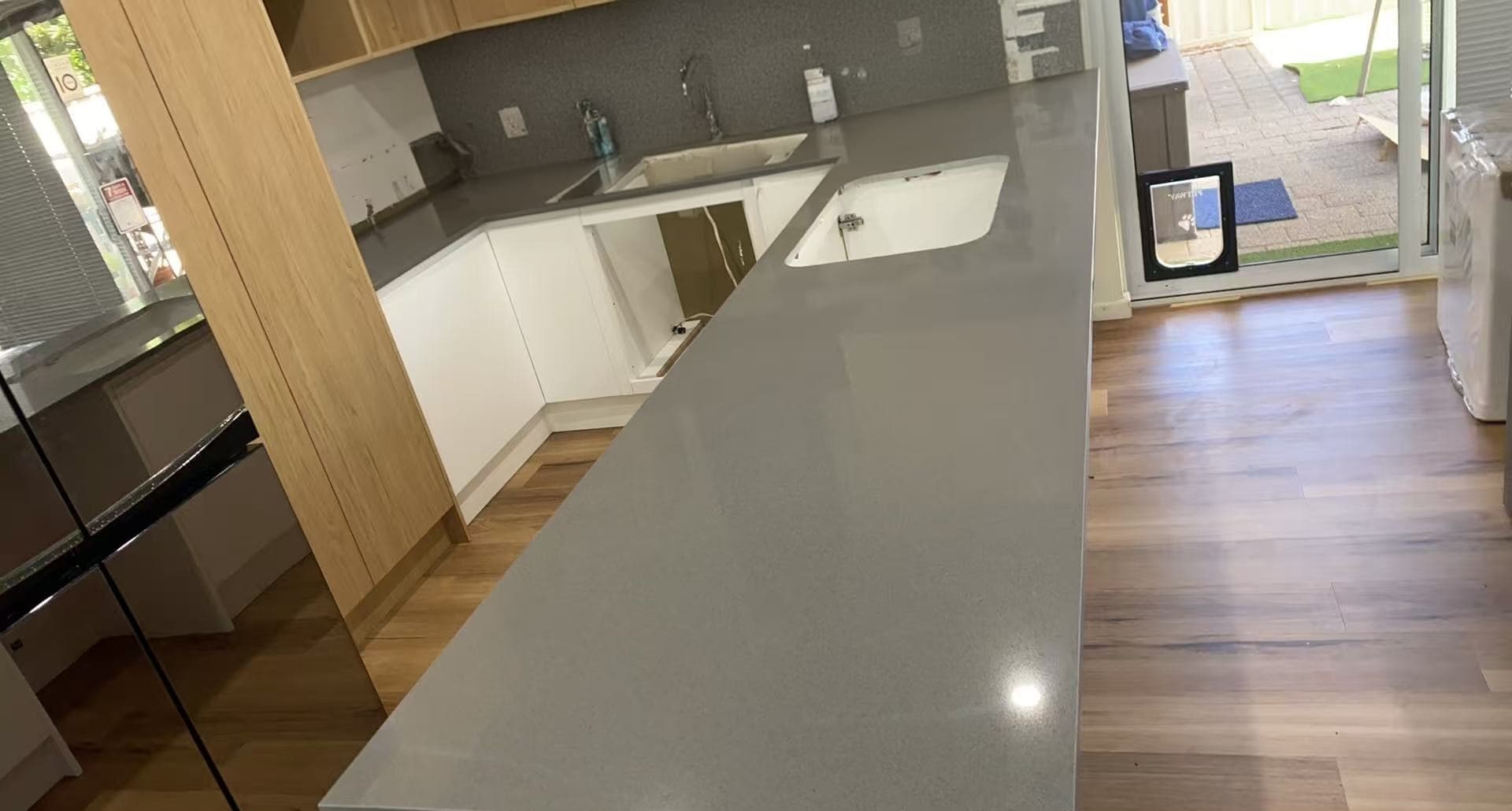 Grey Speckled Engineered Quartz