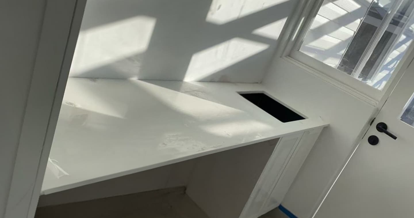 White Engineered Quartz